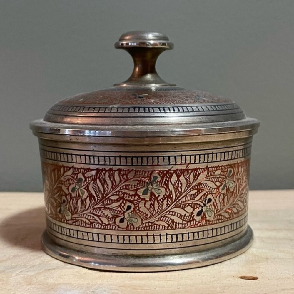 Vintage indian silver toned pot jewelry trinket holder